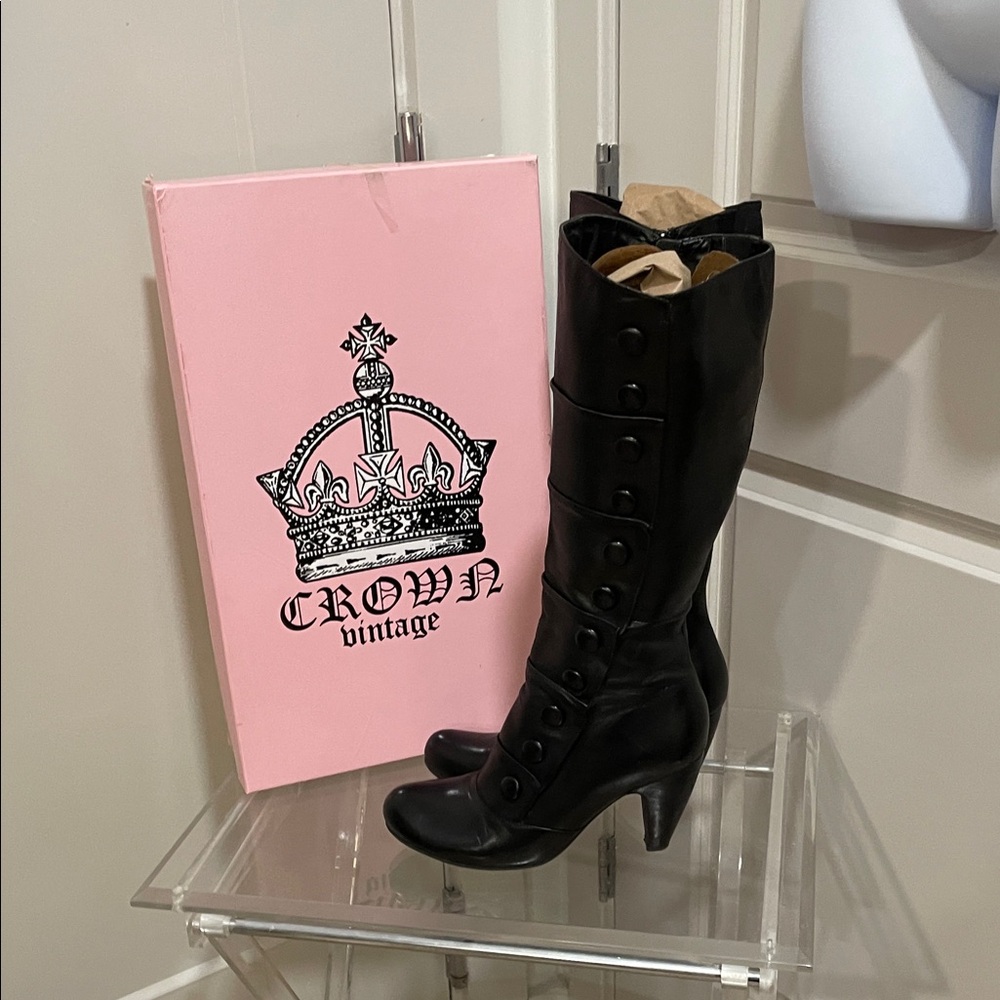 Crown Vintage Black Leather Upper Vintage inspired Boots - Picture 4 of 5